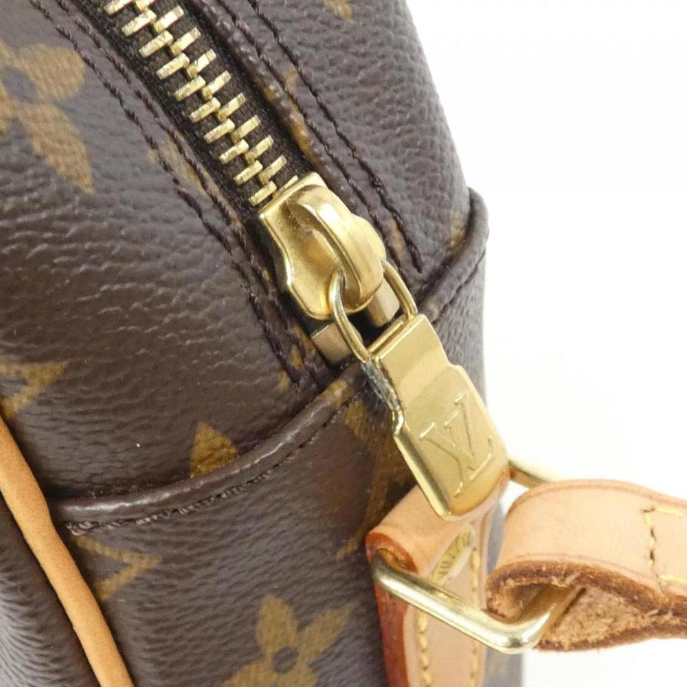 LOUIS VUITTON Brown Monogram Shoulder Bag - Picture 6 of 9